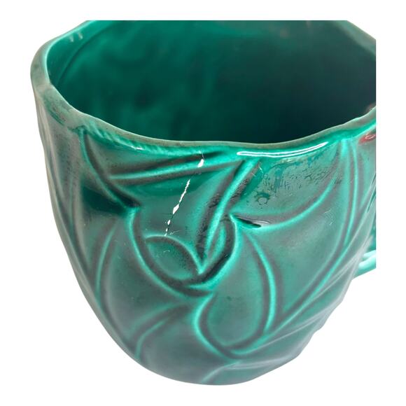 Vintage Lefton Christmas Holly Leaf & Berries Green Red Teacup and Saucer Set - Picture 5 of 13